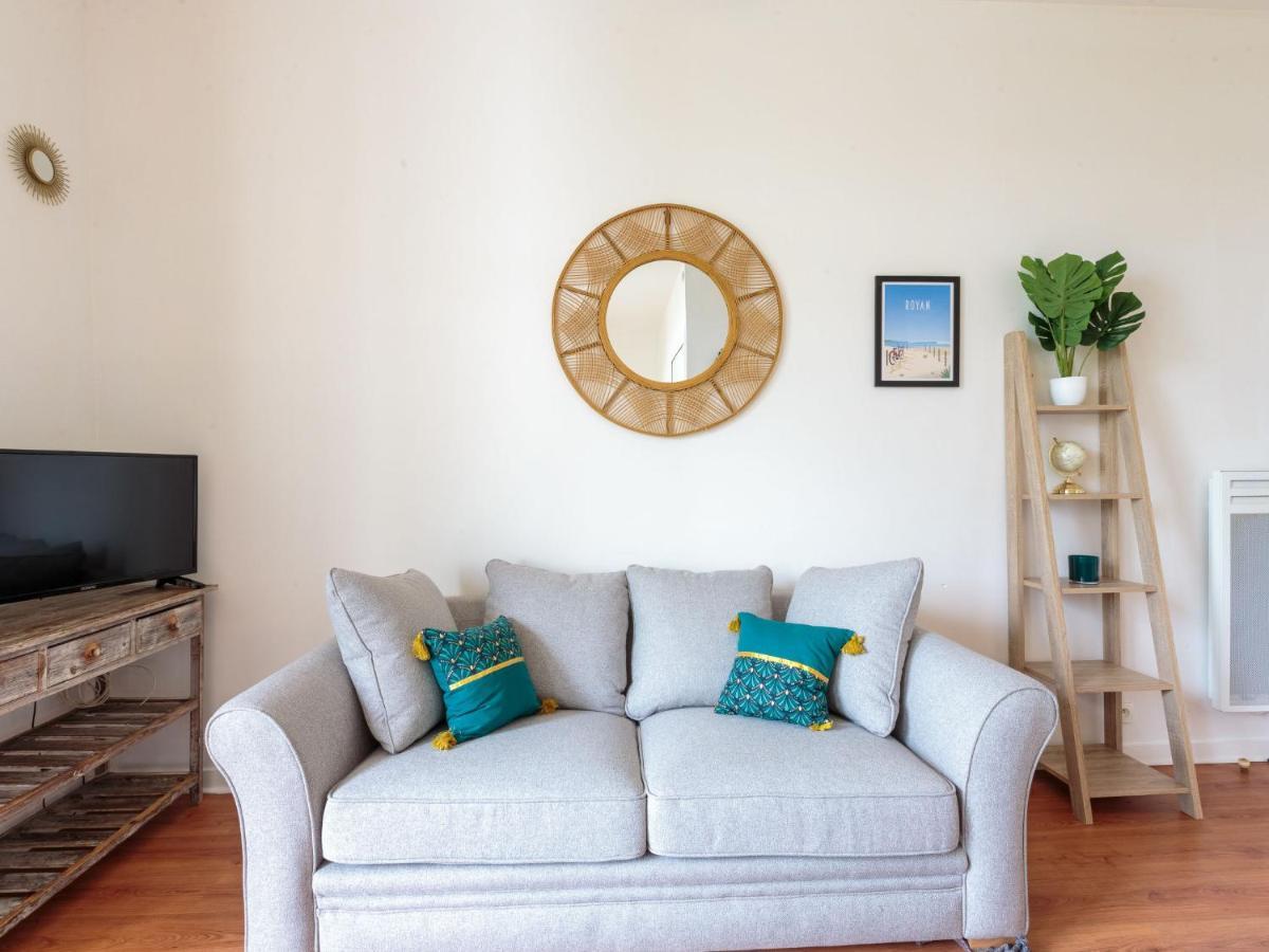 Apartment Villa Thais By Interhome 로양 외부 사진